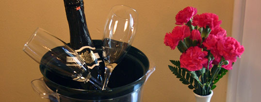 prosecco and champagne